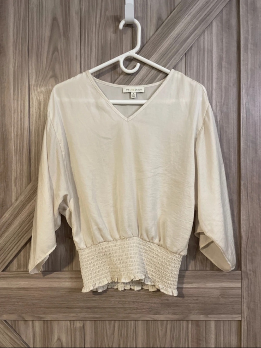 Caslon Cream V-Neck Smocked Hem Blouse